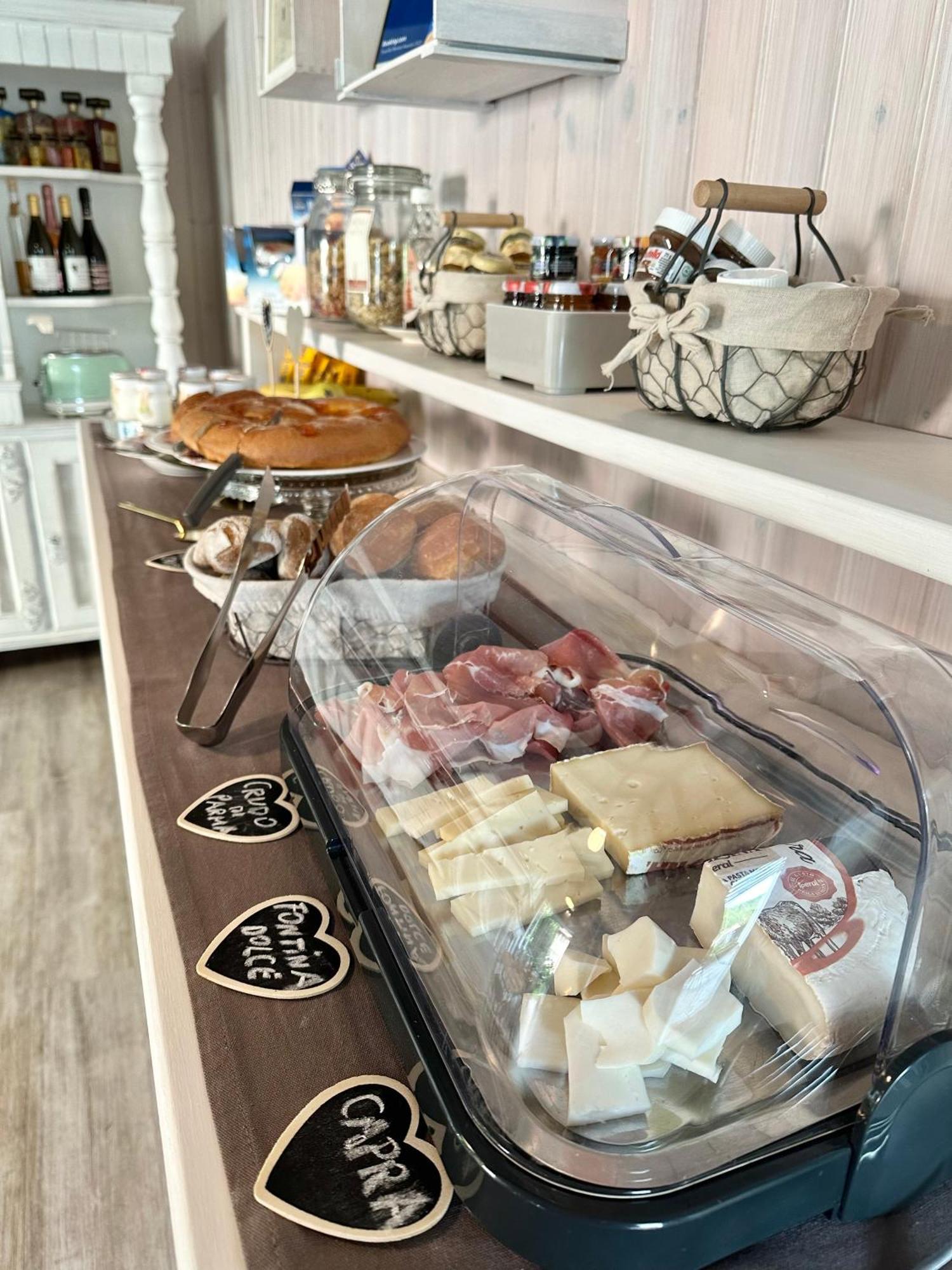 B&B La Dolce Casa Lago Di Como Cremia Eksteriør billede